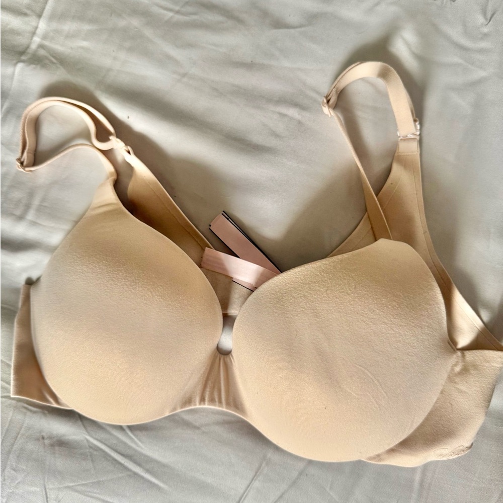 VS Seamless Nude Pushup Bra (34B)